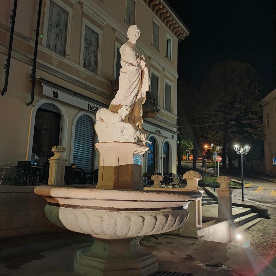 Casa Vacanza Piazza Marconi Valdobbiadene Exterior foto